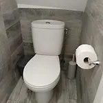Apartment Single Nearby The *