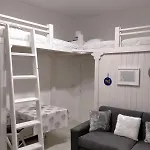 Single Nearby The Apartment